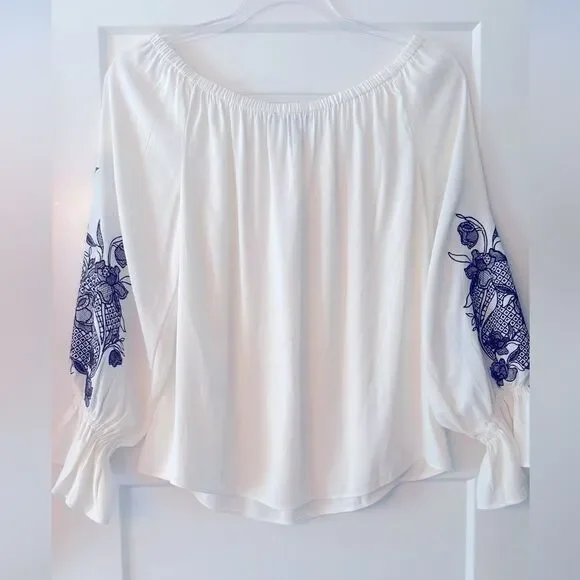 White House Black Market Embroidered Off-Shoulder Blouse - Picture 5 of 9